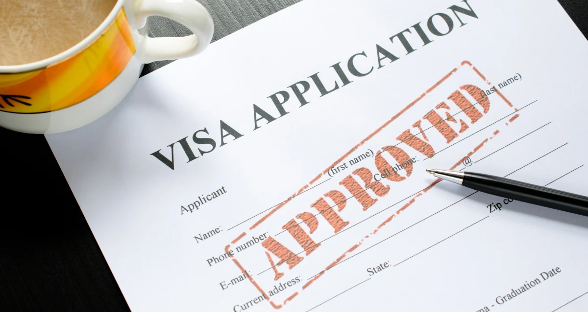 How to Extend Your Dubai Visit Visa in 2025